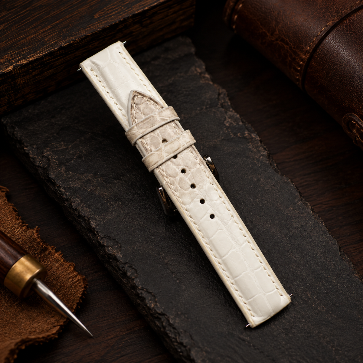 White Himalayan Alligator Leather Watch Strap: Luxury Custom Band